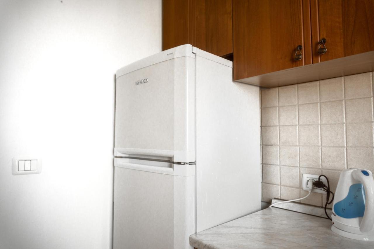 City Center Two Private Bedrooms Near Scanderbeg Square On Shared Apartment 티라나 외부 사진